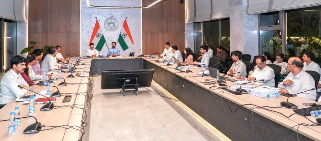 మూసీ రివర్ ఫ్రంట్ డెవలప్మెంట్ ప్రాజెక్టు మొదటి దశ ప్రాజెక్టుపై సీఎం రేవంత్ రెడ్డి సమీక్ష