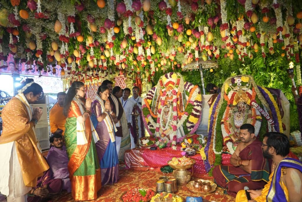 ఘనంగా బల్కంపేట ఎల్లమ్మ అమ్మవారి వార్షిక కళ్యాణ మహోత్సవం..