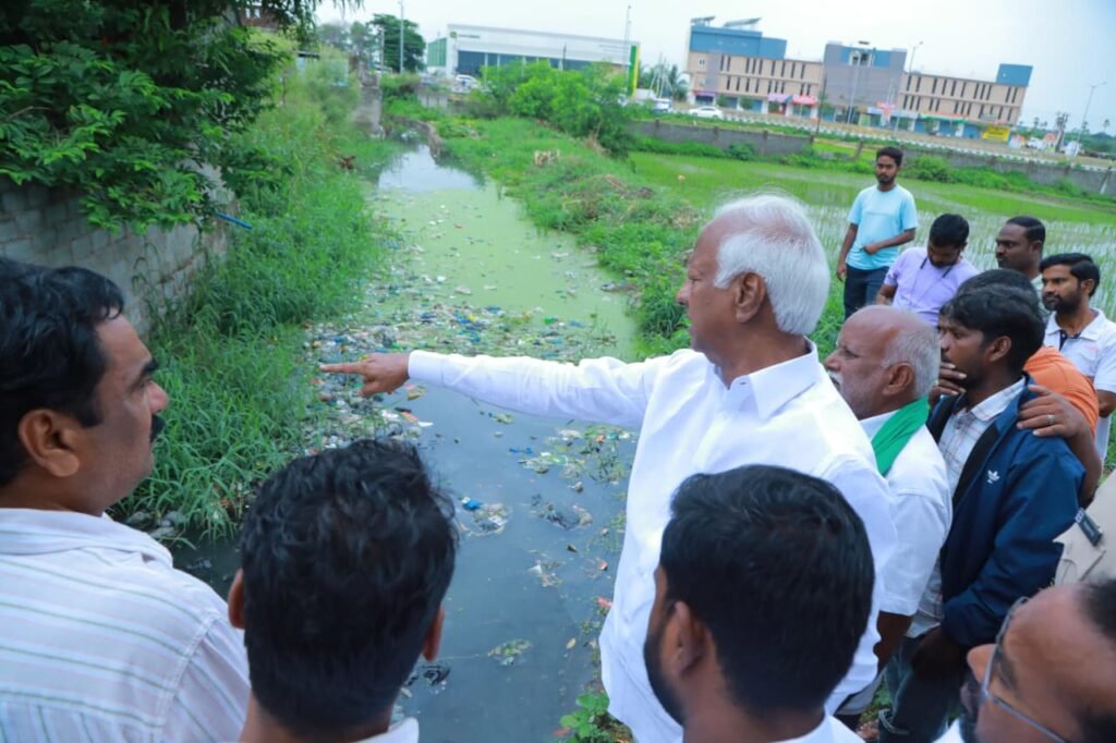 ఏది ఏమైనా ఆగస్టు 14నుండి దేవాదుల రిజర్వాయర్ల ద్వారా పంటలకు సాగు నీరు