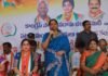 పార్లమెంట్ లో మ్యాగీ నూడిల్స్లా రెండు మూడు నిమిషాల్లో బిల్లులు పాస్ చేస్తున్నారు. వరంగల్ ఎంపీ కడియం కావ్య