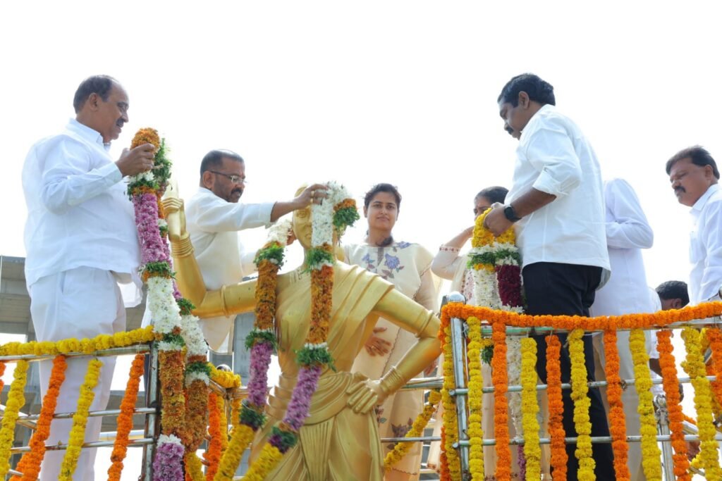 తెలంగాణ వీరనారి చాకలి ఐలమ్మ 131 జయంతి