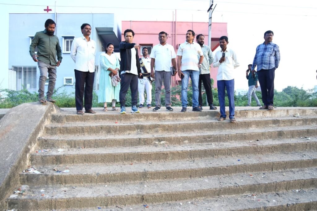 సంప్రదాయాల సౌరభం.. సద్దుల బతుకమ్మకు ఏర్పాట్లు